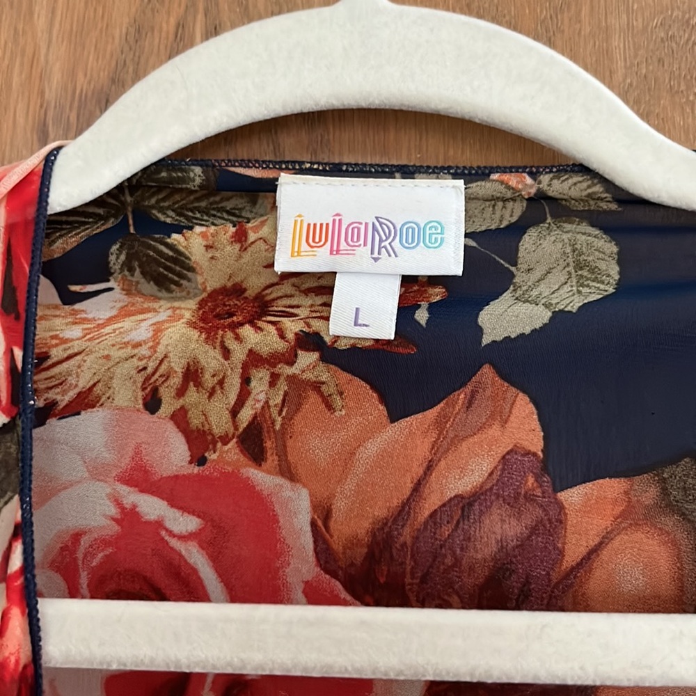 Gorgeous Fall Floral LuLaRoe Shirley - Picture 3 of 4